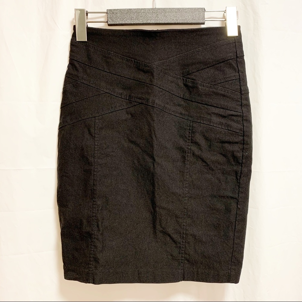 Dynamite Black Pencil Skirt (slight bodycon) Size 5